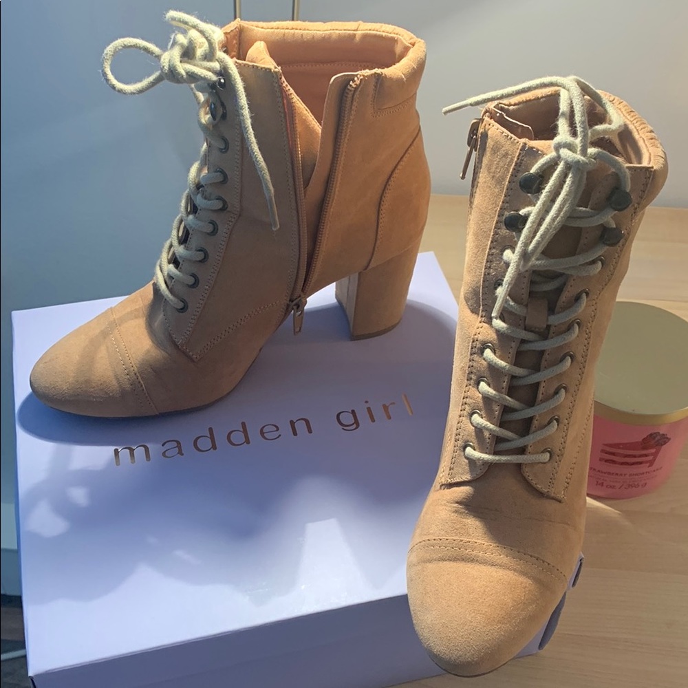 New! Madden Girl Tan Ankle Boots